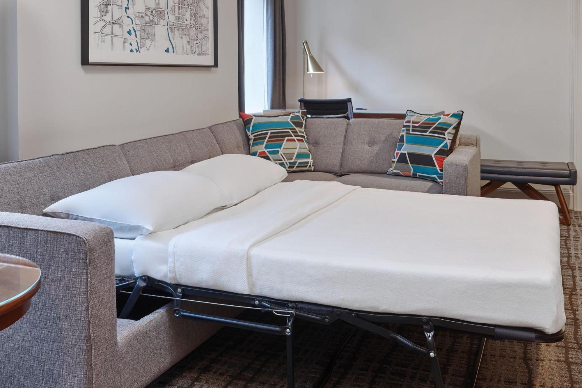 Le Meridien Hotel